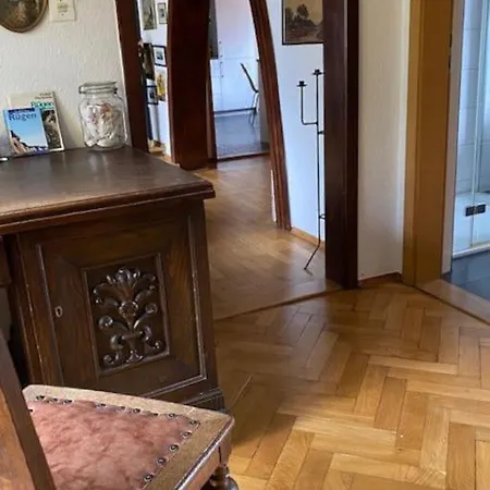 Prázdninový dům Geraeumiges 120m² Haus Mit Garten + Stellplatz Stralsund